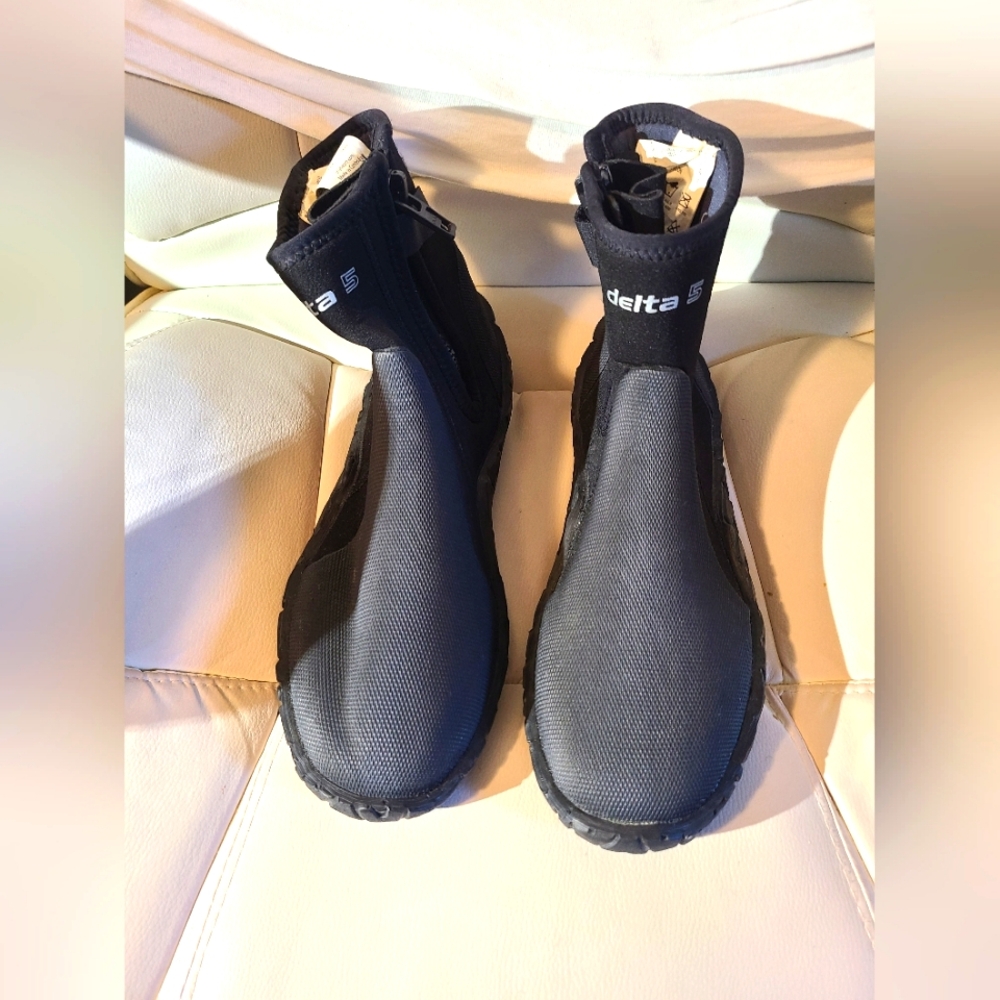 SCUBAPRO DELTA 5 DIVING BOOTS